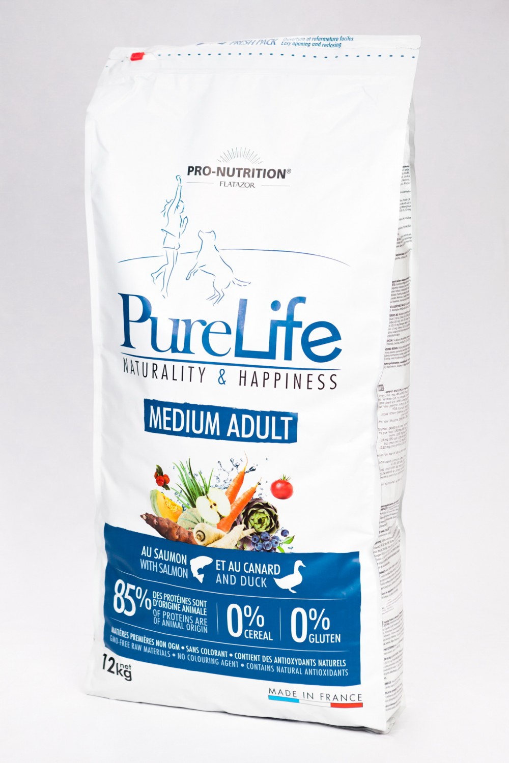 Hrana uscata pentru caini Flatazor Pure Life Medium Adult cu somon si carne de rata