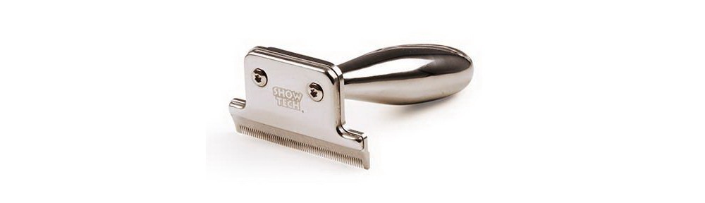 Furminator Show Tech pentru naparlire