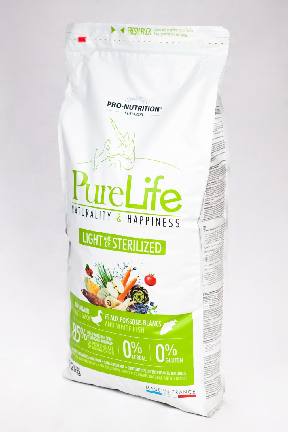 Hrana uscata pentru caini Flatazor Pure Life Light cu carne de rata si peste alb